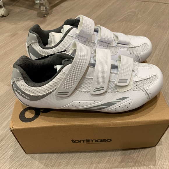 tommaso pista women's road bike cycling spin shoe dual cleat compatibility